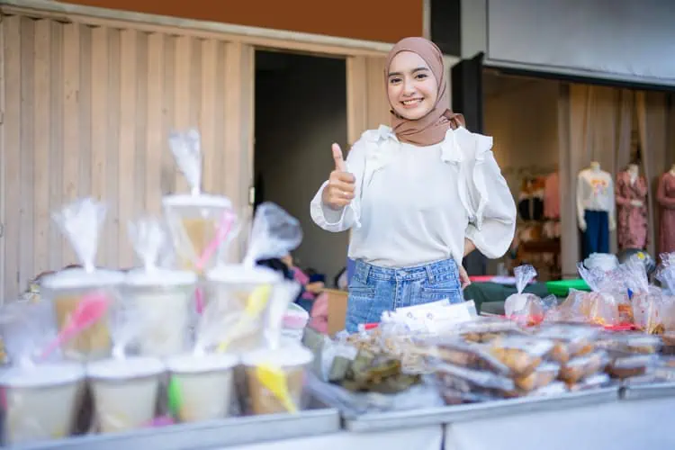 Bisnis kuliner pinggir jalan