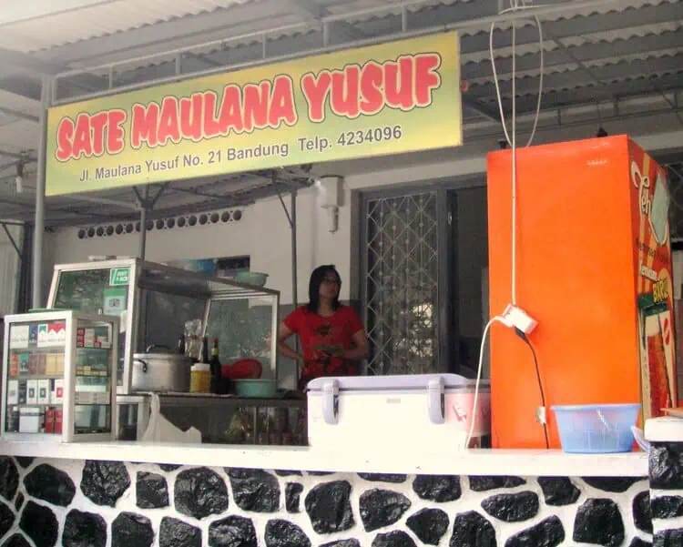 Sate Maulana Yusuf Kuliner Khas Bandung