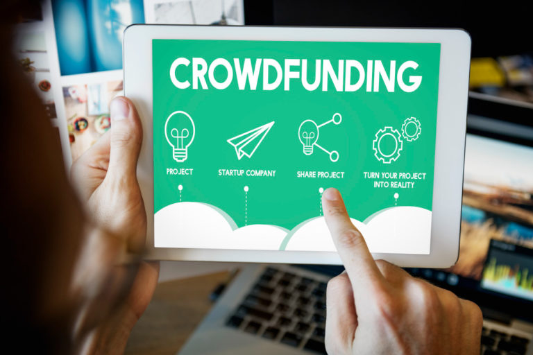 Crowdfunding Adalah: Jenis, Cara Kerja Dan Manfaatnya