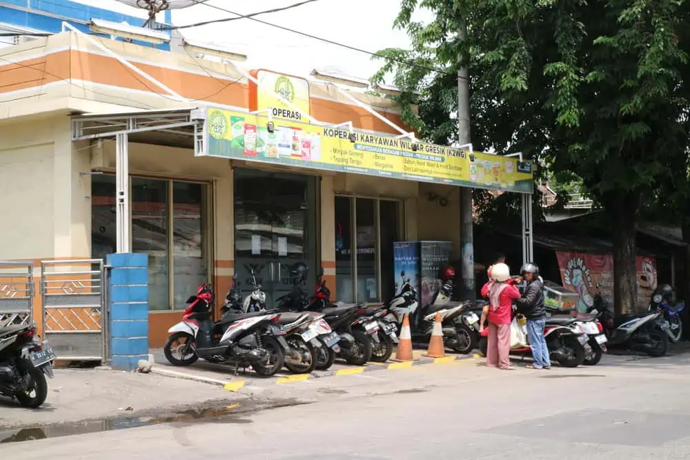 Tampak Depan Koperasi Wilmar Gresik